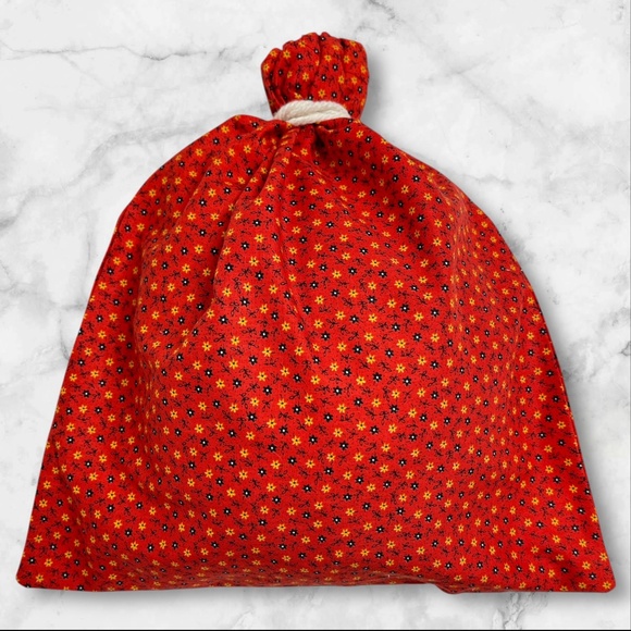 Red Floral Cotton Bread Bag, Reusable Sourdough Linen Bread Bag, Zero Waste - Picture 3 of 4